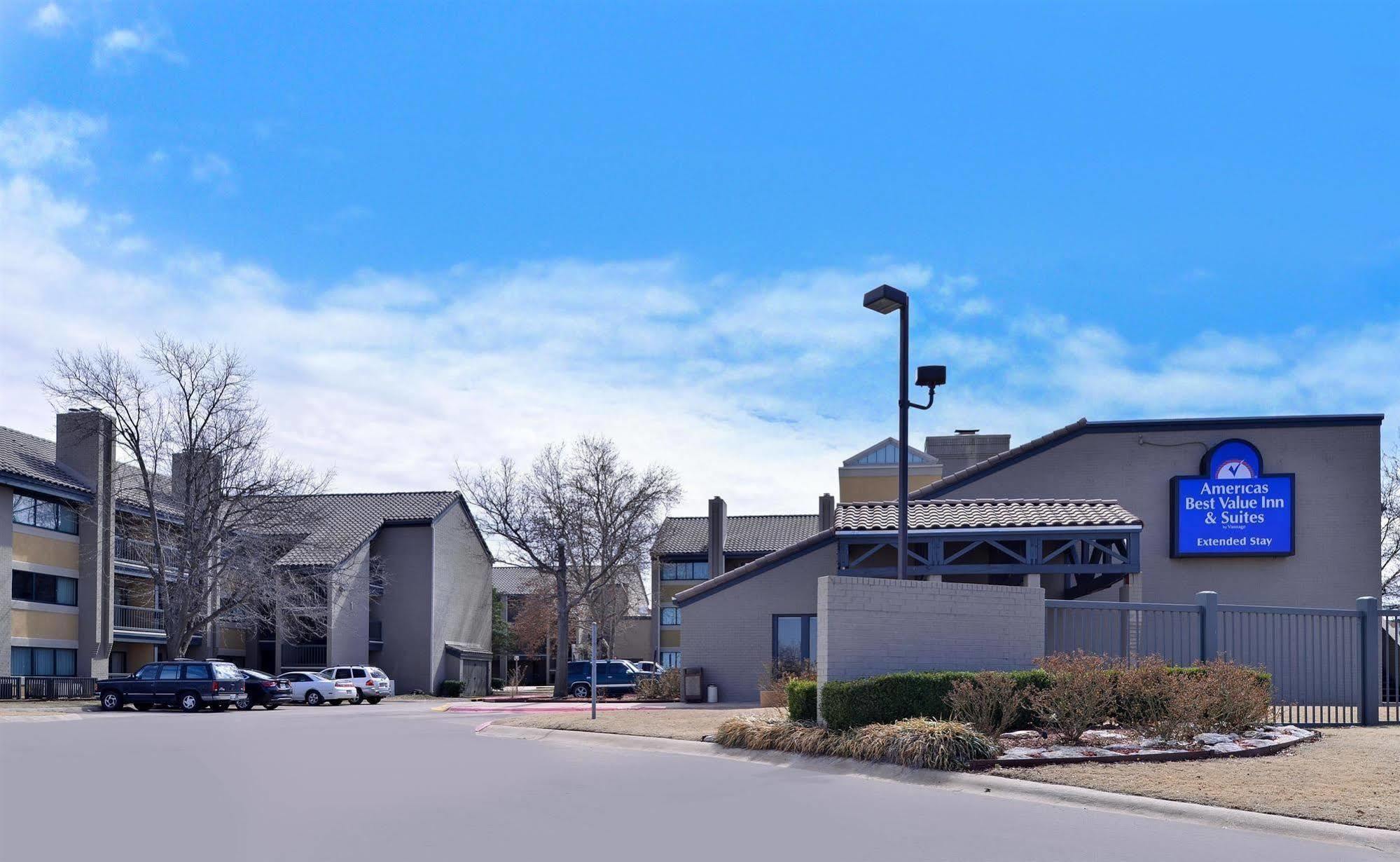 Americas Best Value Inn & Suites Extended Stay - Tulsa Exteriör bild